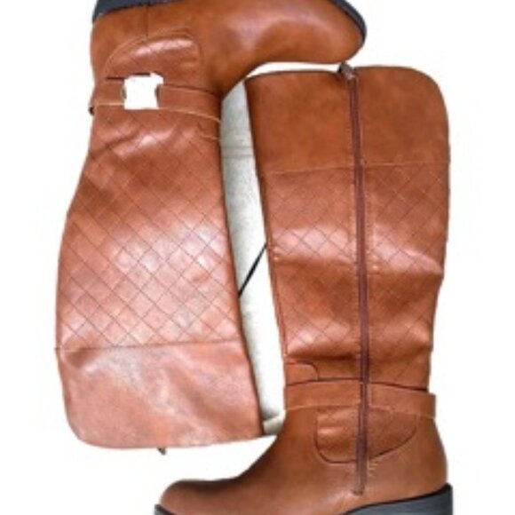 St. John's Bay Deer Cognac Brown Synthetic Tall Riding Boot Quilted Size 7 - Picture 3 of 4